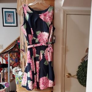 Floral Dress With Belt